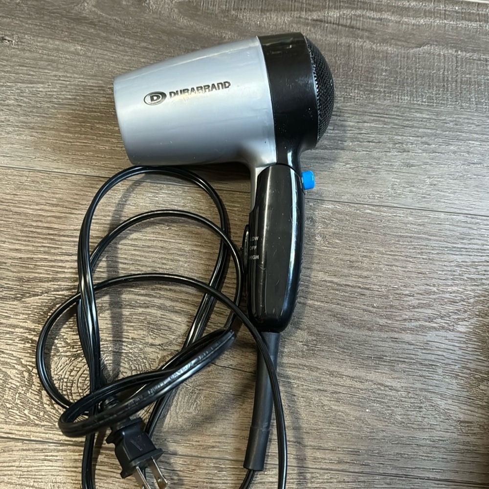 Travel hair dryer
